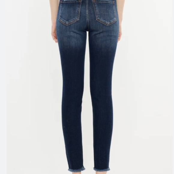 KanCan Jeans blue distressed boutique 9/28 high like new condition flattering - Picture 15 of 16